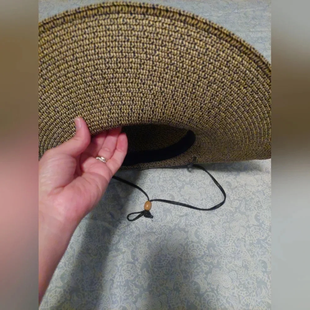 Milani Oversized Floppy Beach hat Adjustable One Size Women's Bohemian Boho